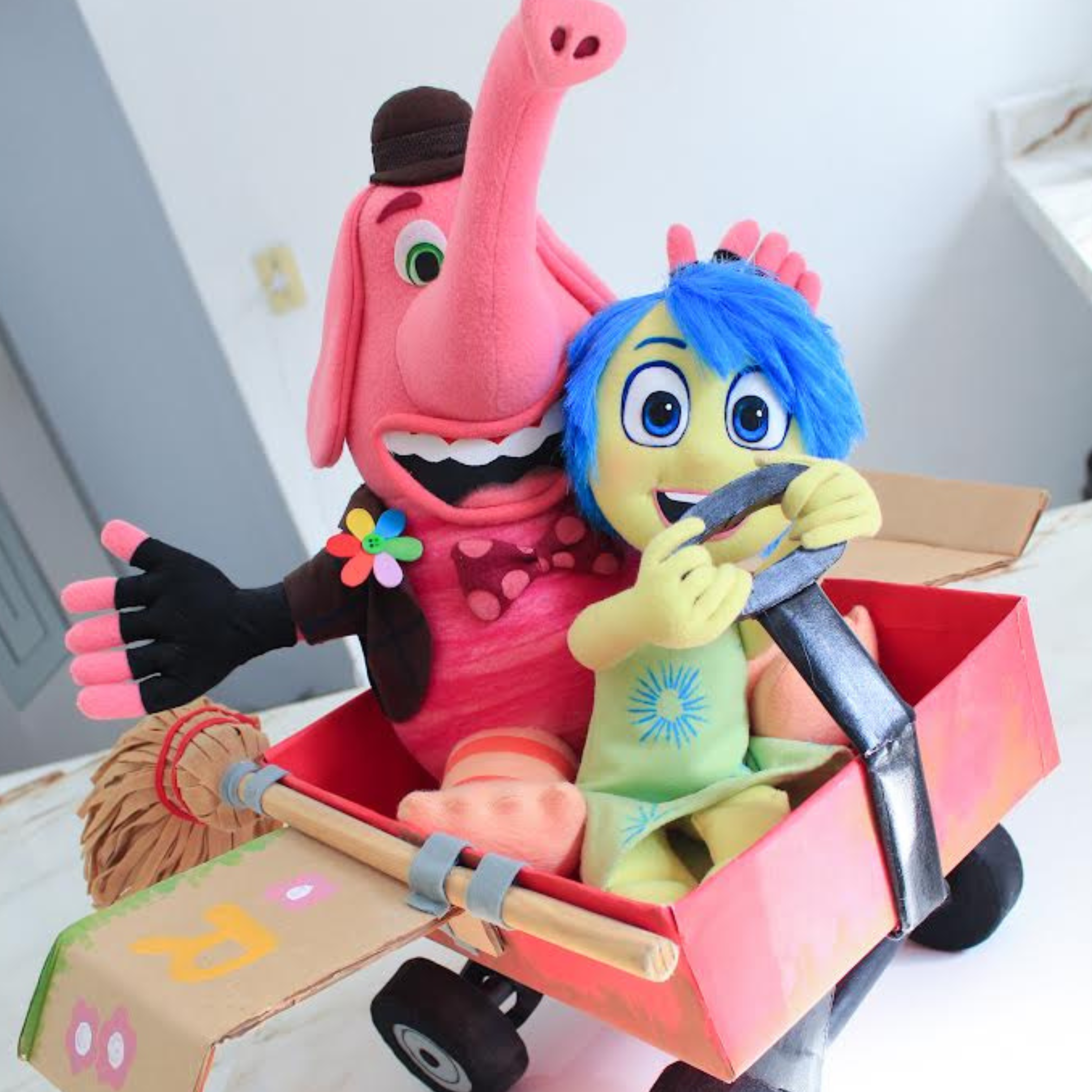 Bing Bong , Alegria e Carrinho: Projeto 3 em 1